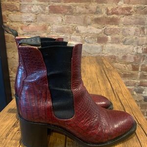Free Lance Vintage Leather Croc Boot